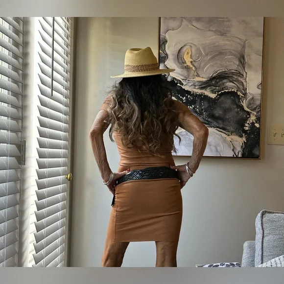 House of HARLOW 1960 One Shoulder Ribbed Dress. Size XS - Picture 5 of 13